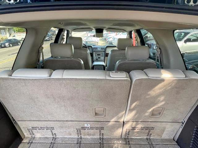 Photo 9 from auction – 2003 LINCOLN NAVIGATOR with VIN 5LMFU27R23LJ34308