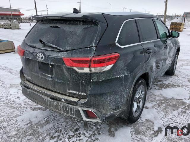Photo 4 from auction – 2019 TOYOTA HIGHLANDER with VIN 5TDDZRFH0KS723274