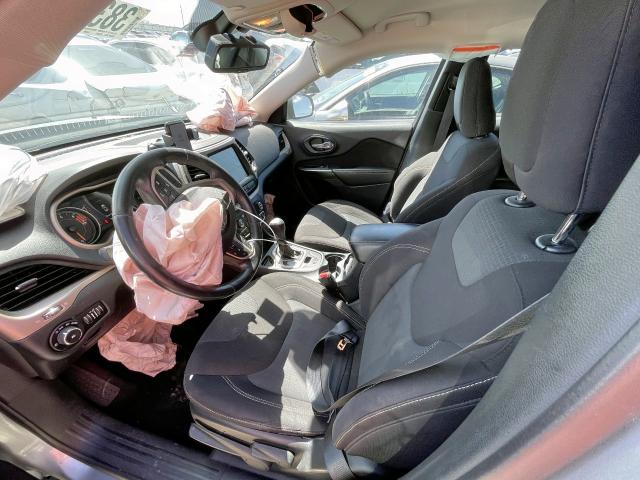 Photo 5 from auction – 2016 JEEP CHEROKEE L with VIN 1C4PJLCB7GW166744