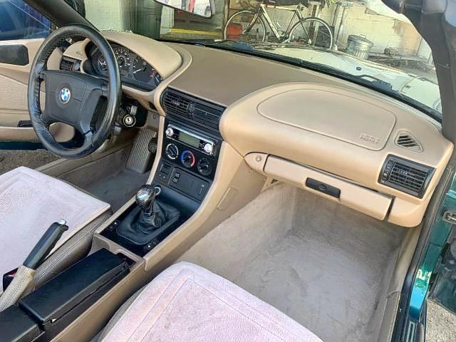 Photo 6 from auction – 1996 BMW Z3 1.9 with VIN 4USCH7322TLB73515