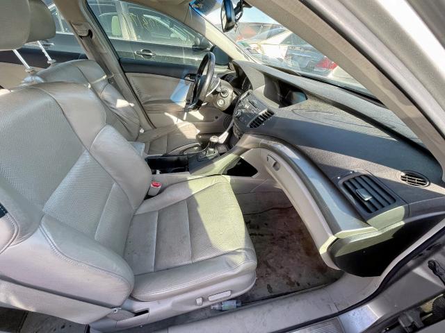 Photo 5 from auction – 2010 ACURA TSX with VIN JH4CU2F63AC026020