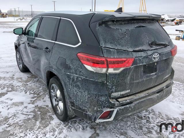 Photo 3 from auction – 2019 TOYOTA HIGHLANDER with VIN 5TDDZRFH0KS723274