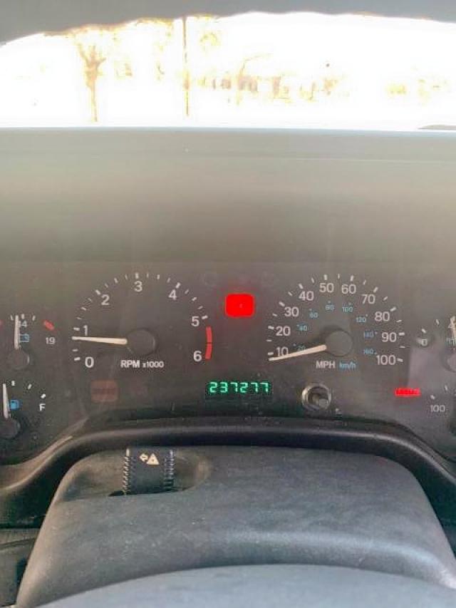 Photo 8 from auction – 2000 JEEP WRANGLER / with VIN 1J4FA29P9YP754823