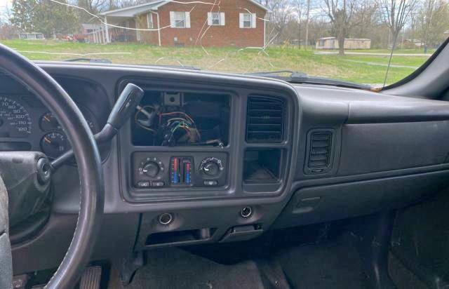 Photo 9 from auction – 2004 CHEVROLET SILVERADO with VIN 2GCEK13T241290411