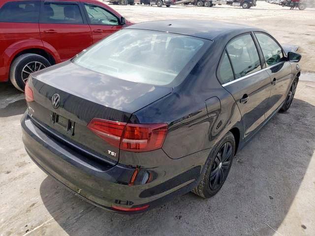 Photo 4 from auction – 2017 VOLKSWAGEN JETTA S with VIN 3VW167AJ8HM288911