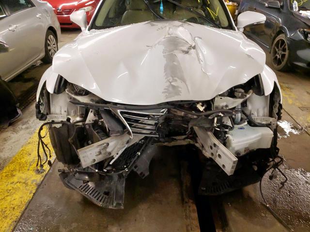 Photo 9 from auction – 2014 LEXUS IS 250 with VIN JTHCF1D23E5001908