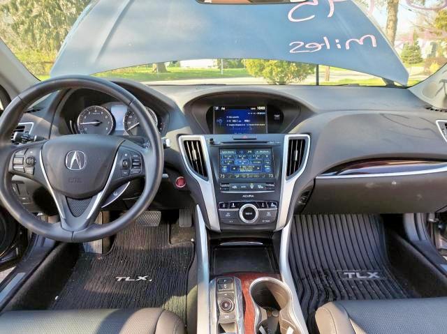 Photo 9 from auction – 2017 ACURA TLX TECH with VIN 19UUB2F57HA007318