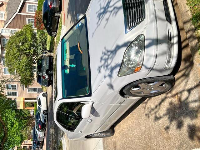 LEXUS LS 430 2004 with VIN JTHBN36F640139237 - Photo from auction