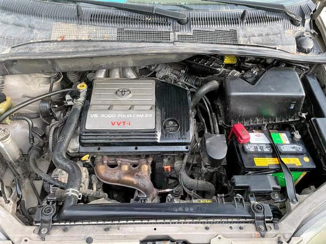 Photo 7 from auction – 2002 TOYOTA SIENNA LE with VIN 4T3ZF13C42U462948