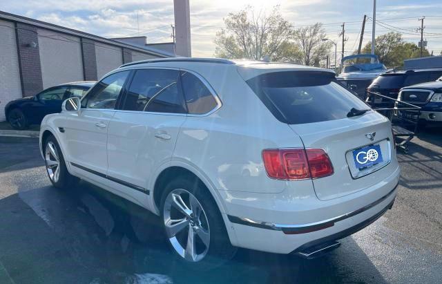 Photo 3 from auction – 2018 BENTLEY BENTAYGA with VIN SJAAC2ZV3JC016930