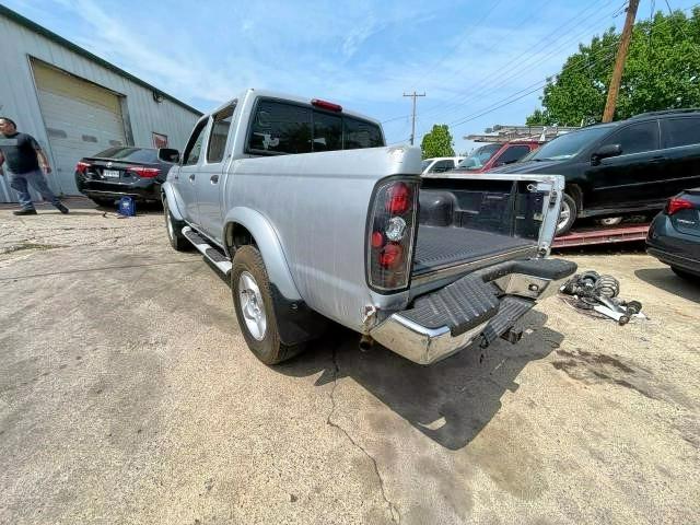 Photo 3 from auction – 2000 NISSAN FRONTIER C with VIN 1N6ED27T7YC320218
