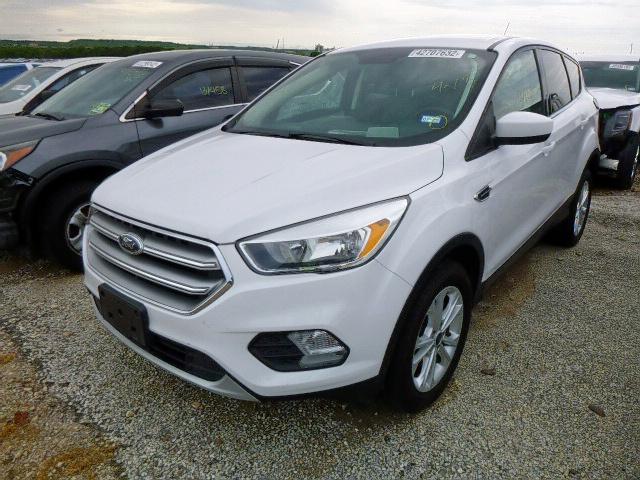 Photo 2 from auction – 2017 FORD ESCAPE SE with VIN 1FMCU9GDXHUC96403