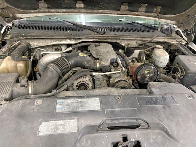 Photo 6 from auction – 2004 GMC NEW SIERRA with VIN 1GDJC34104E149125