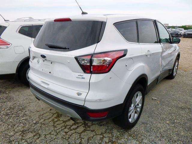 Photo 4 from auction – 2017 FORD ESCAPE SE with VIN 1FMCU9GDXHUC96403
