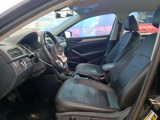 Photo 5 from auction – 2015 VOLKSWAGEN PASSAT S with VIN 1VWAS7A33FC110934