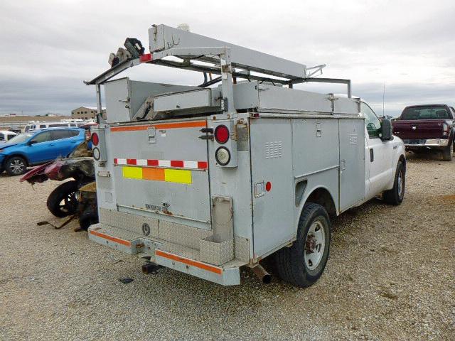 Photo 4 from auction – 2006 FORD F350 SRW S with VIN 1FDSF30536EB43388