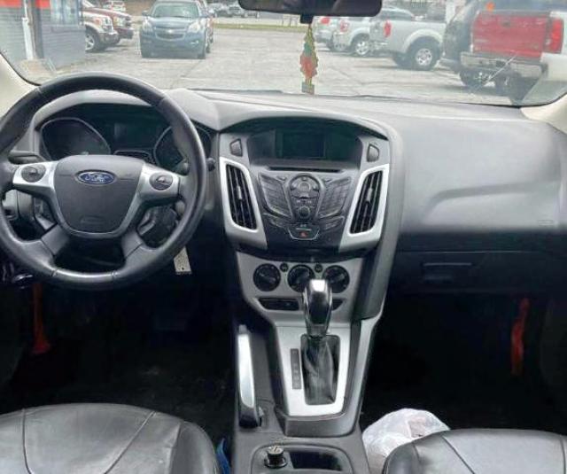 Photo 9 from auction – 2013 FORD FOCUS SE with VIN 1FADP3K20DL117410