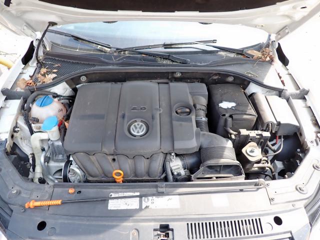 Photo 7 from auction – 2012 VOLKSWAGEN PASSAT SE with VIN 1VWBP7A34CC040331