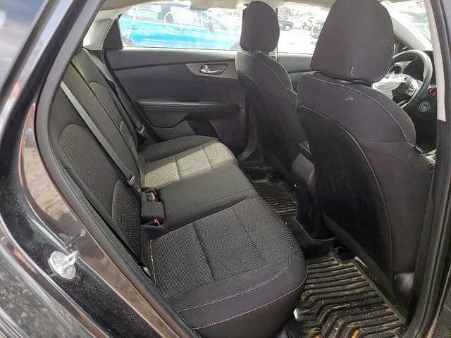 Photo 8 from auction – 2019 KIA FORTE FE with VIN 3KPF24AD8KE018799