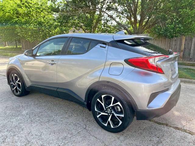 Photo 3 from auction – 2019 TOYOTA C-HR XLE with VIN NMTKHMBX9KR092274