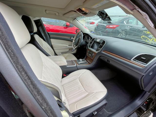 Photo 5 from auction – 2017 CHRYSLER 300C PLATI with VIN 2C3CCAPT7HH538636