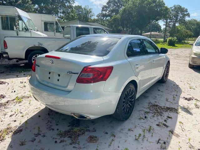 Photo 4 from auction – 2012 SUZUKI KIZASHI SE with VIN JS2RE9A37C6100660