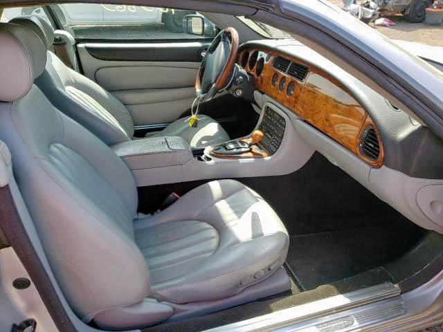 Photo 5 from auction – 2003 JAGUAR XK8 with VIN SAJDA42CX32A31038