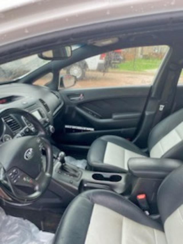 Photo 5 from auction – 2015 KIA FORTE SX with VIN KNAFZ5A37F5269112