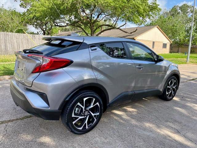 Photo 4 from auction – 2019 TOYOTA C-HR XLE with VIN NMTKHMBX9KR092274