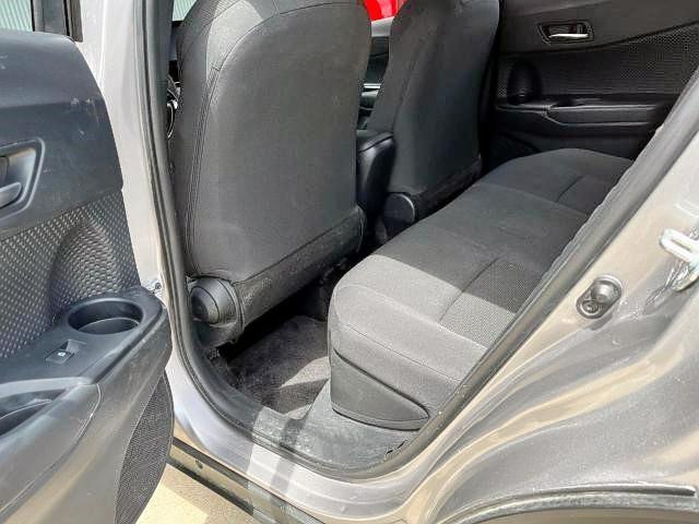 Photo 6 from auction – 2019 TOYOTA C-HR XLE with VIN NMTKHMBX9KR092274