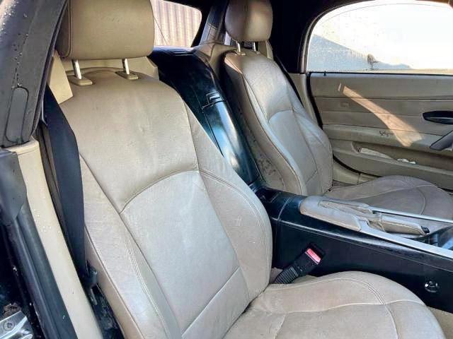 Снимка 6 от търг – 2003 BMW Z4 2.5 с VIN 4USBT33463LS40893