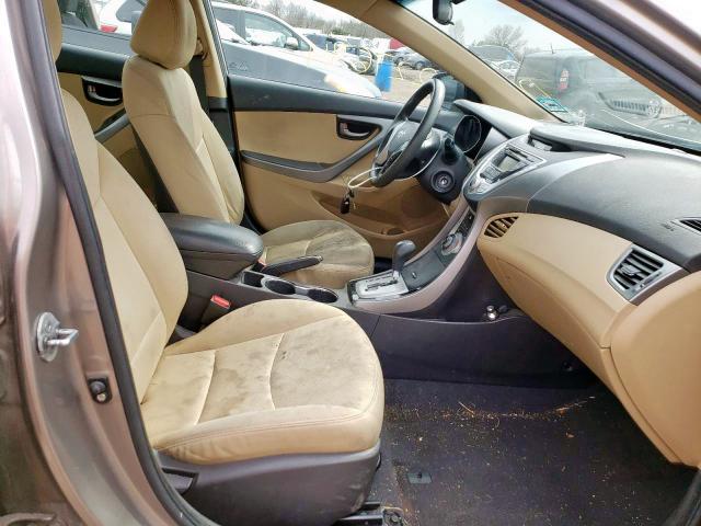 Photo 5 from auction – 2011 HYUNDAI ELANTRA GL with VIN 5NPDH4AE7BH038665