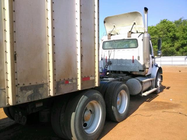 Photo 4 from auction – 2005 FREIGHTLINER M2 112 MED with VIN 1FUJC5CV75HU94231