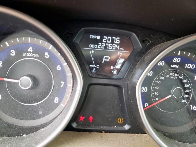Photo 8 from auction – 2011 HYUNDAI ELANTRA GL with VIN 5NPDH4AE7BH038665