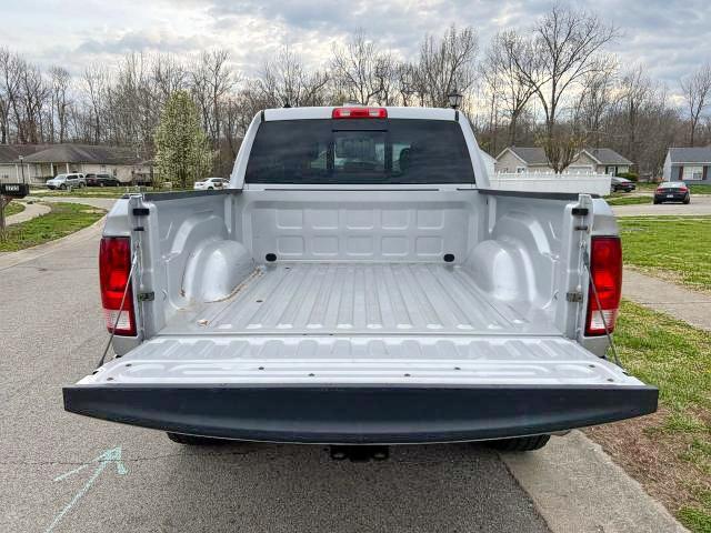 Photo 4 from auction – 2016 RAM 1500 SLT with VIN 1C6RR7LT8GS249079