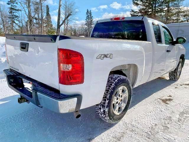 Photo 4 from auction – 2009 CHEVROLET SILVERADO with VIN 1GCEK29JX9Z115902