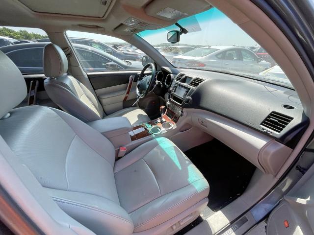 Photo 5 from auction – 2013 TOYOTA HIGHLANDER with VIN 5TDDK3EH1DS197551