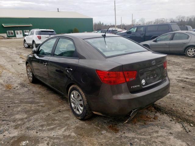 Photo 3 from auction – 2011 KIA FORTE EX with VIN KNAFU4A20B5409026