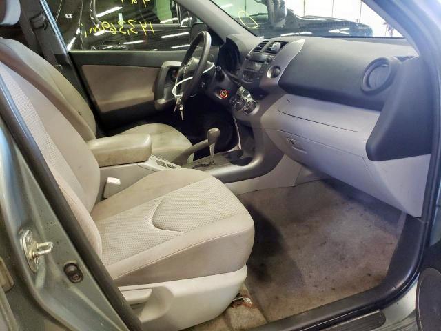 Photo 5 from auction – 2006 TOYOTA RAV4 with VIN JTMBD33V465031446
