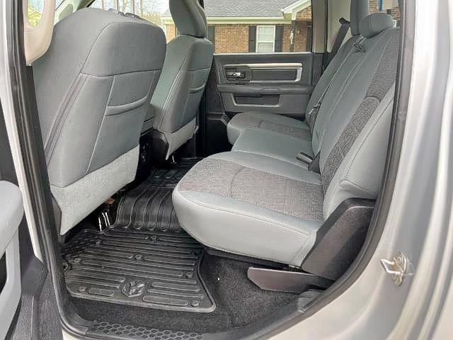 Photo 6 from auction – 2016 RAM 1500 SLT with VIN 1C6RR7LT8GS249079