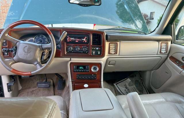 Photo 9 from auction – 2002 CADILLAC ESCALADE L with VIN 1GYEK63N72R139416
