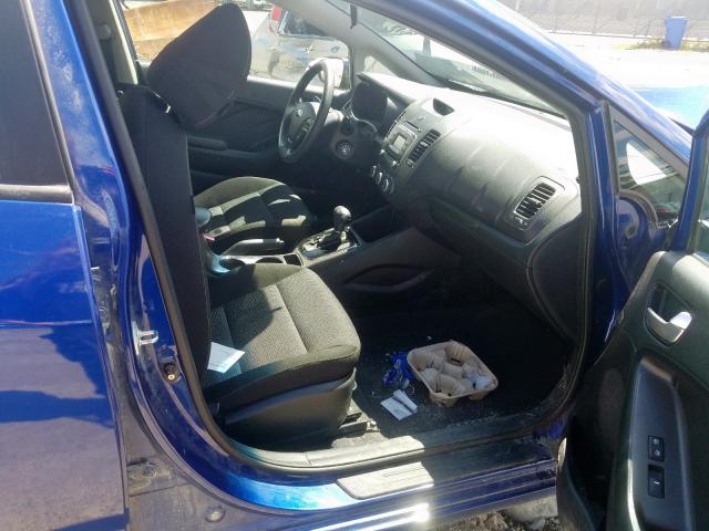 Photo 5 from auction – 2017 KIA FORTE LX with VIN 3KPFK4A78HE037923