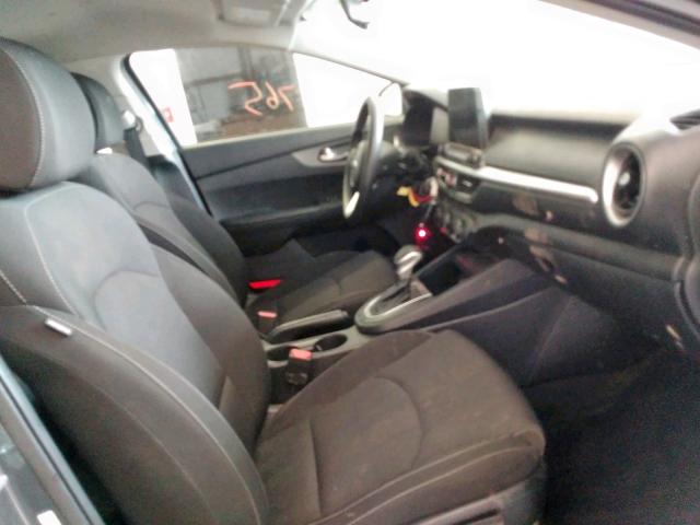 Photo 5 from auction – 2021 KIA FORTE FE with VIN 3KPF24AD1ME328277