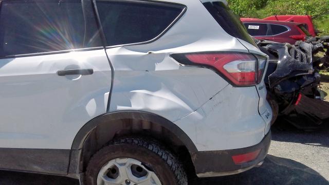 Photo 6 from auction – 2017 FORD ESCAPE S with VIN 1FMCU9FD4HUE26581