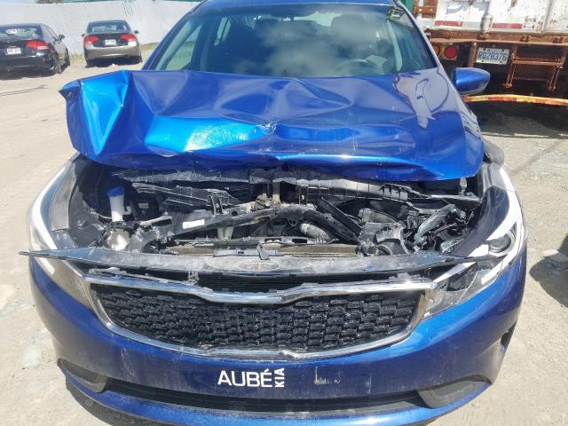 Photo 7 from auction – 2017 KIA FORTE LX with VIN 3KPFK4A78HE037923