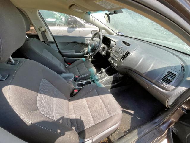 Photo 5 from auction – 2018 KIA FORTE LX with VIN 3KPFK4A74JE170474