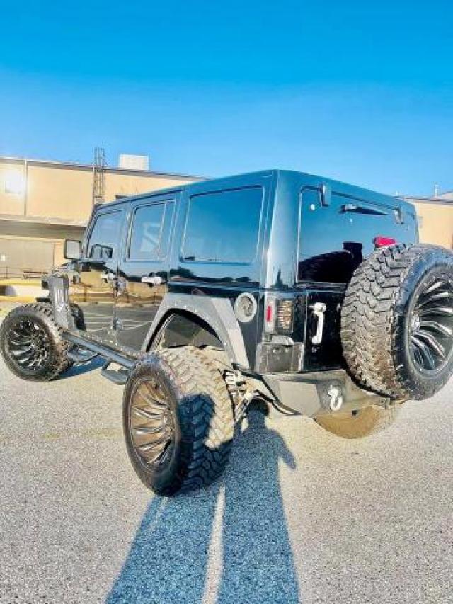 Photo 3 from auction – 2017 JEEP WRANGLER U with VIN 1C4HJWDGXHL506486