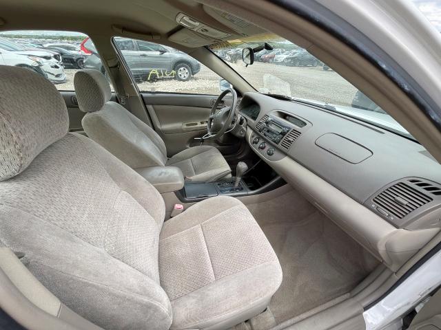 Photo 5 from auction – 2004 TOYOTA CAMRY LE with VIN 4T1BE32K14U359863