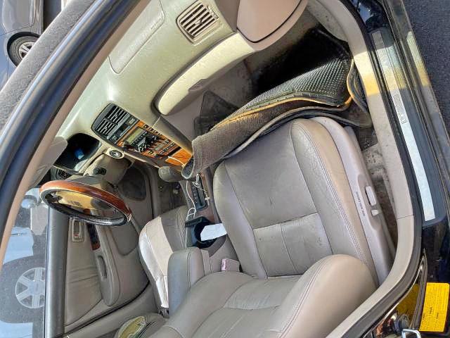 Photo 5 from auction – 2000 LEXUS ES 300 with VIN JT8BF28G8Y0268888