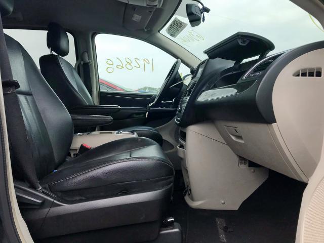 Photo 5 from auction – 2013 CHRYSLER TOWN & COU with VIN 2C4RC1BG2DR630015